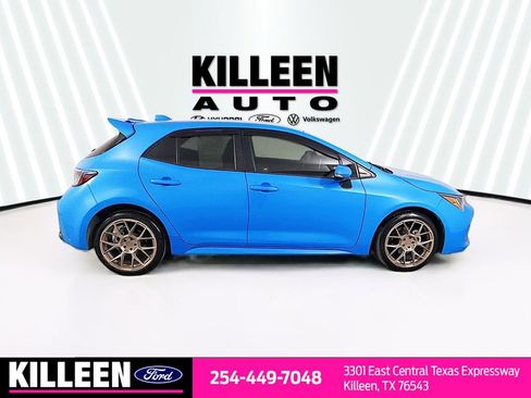 Used 2020 Toyota Corolla XSE image 9