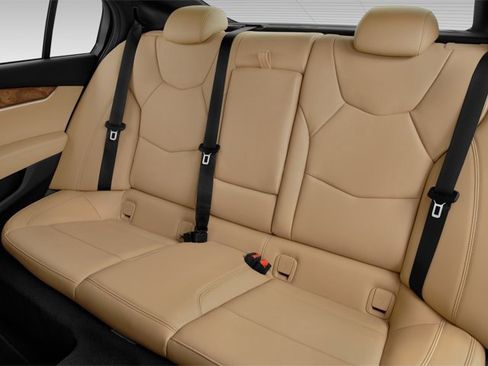 Used 2024 Cadillac XT5 Premium Luxury image 11