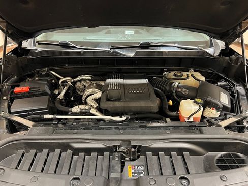 Used 2020 Chevrolet Silverado 1500 LT w/ All-Star Edition image 37