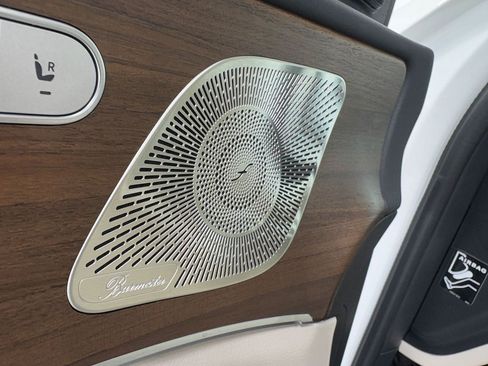 Used 2025 Mercedes-Benz GLS 450 4MATIC image 7