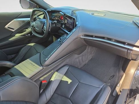 Used 2023 Chevrolet Corvette Stingray Preferred Conv w/ Z51 Performance Package RWD image 34