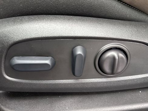 New 2025 Chevrolet Blazer LT w/ Midnight/Sport Edition image 34