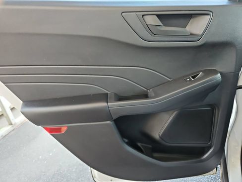 Used 2021 Ford Escape S FWD image 26