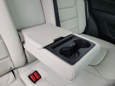 Used 2024 MAZDA CX-5 AWD 2.5 S w/ Preferred Package image 15