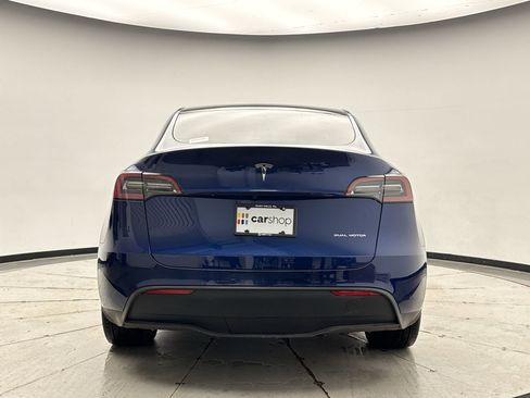 Used 2023 Tesla Model Y Long Range image 4