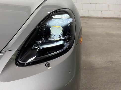Certified 2024 Porsche 718 Boxster RWD image 10