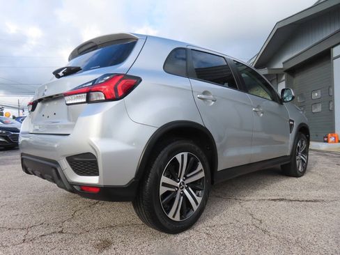 Used 2025 Mitsubishi Outlander Sport AWD image 24