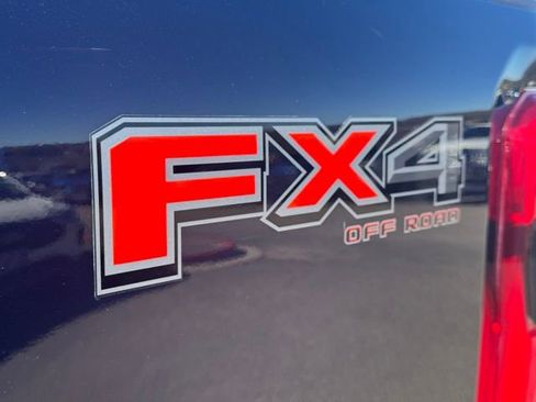 Used 2023 Ford F250 Lariat w/ Lariat Ultimate Package image 23