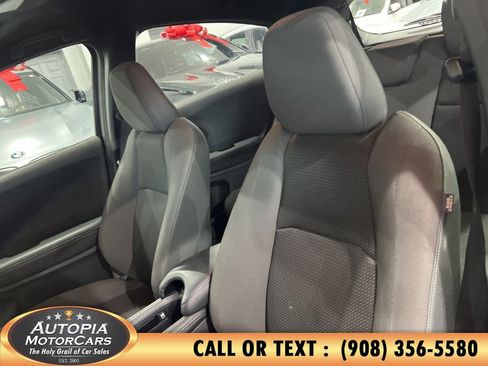 Used 2019 Honda HR-V Sport image 12