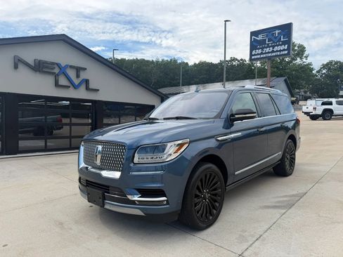 Used 2019 Lincoln Navigator Reserve AWD/4WD image 5