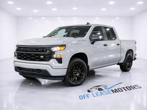 Used 2024 Chevrolet Silverado 1500 Custom AWD/4WD image 1