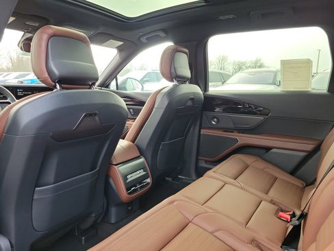 New 2026 Lincoln Nautilus Reserve image 15