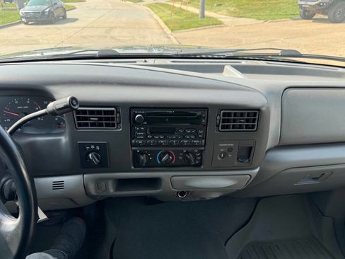 Used 2002 Ford F250 XLT image 15