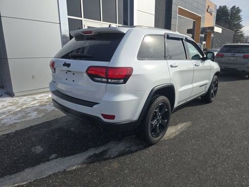 Used 2021 Jeep Grand Cherokee Freedom Edition image 6