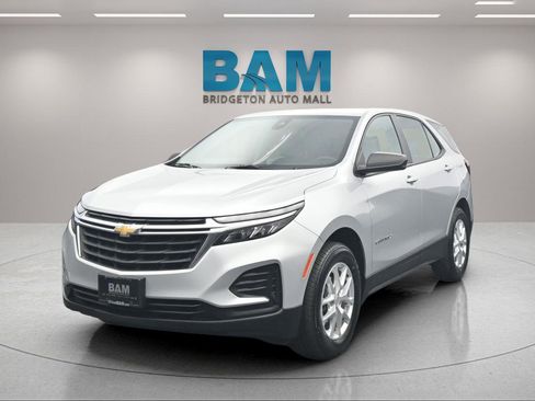 Certified 2022 Chevrolet Equinox LS AWD/4WD image 36