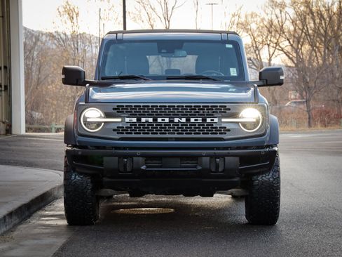 Used 2024 Ford Bronco Badlands image 8