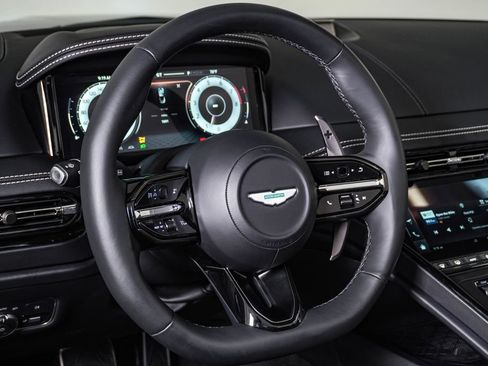 Used 2024 Aston Martin DB12 Convertible RWD image 27