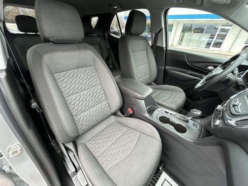 Used 2020 Chevrolet Equinox LT image 15
