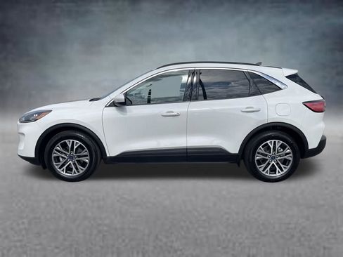 Used 2022 Ford Escape SEL image 2