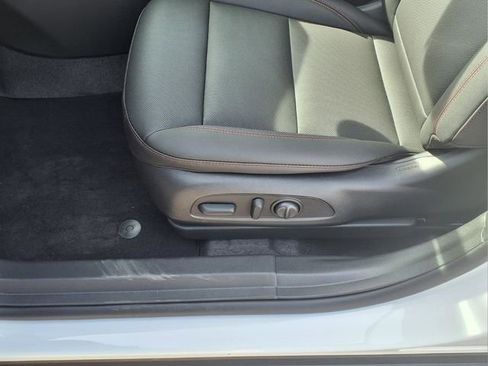 New 2026 Chevrolet Trax RS image 21