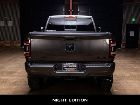 Used 2019 RAM 2500 Laramie w/ Night Edition AWD/4WD image 7