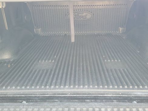 Used 2020 Ford F150 Lariat RWD image 7