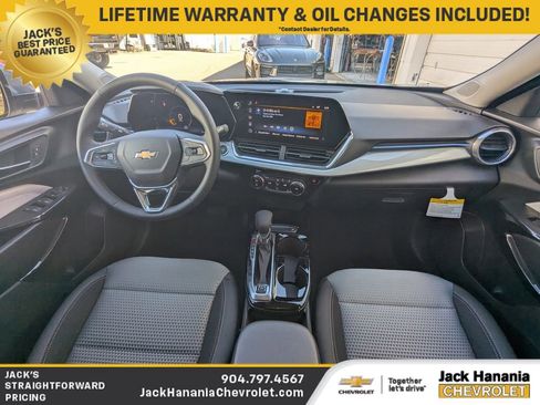 New 2026 Chevrolet Trax LT w/ Driver Confidence Package FWD image 15