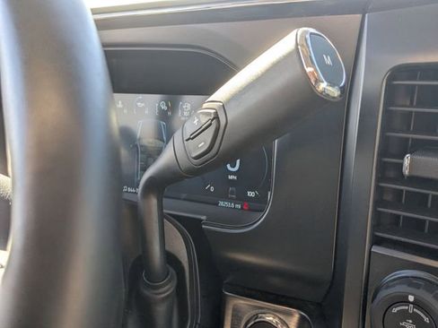 Used 2023 Ford F250 Lariat w/ Lariat Ultimate Package AWD/4WD image 20