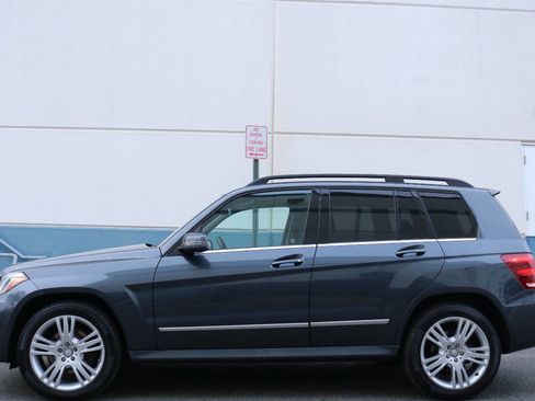 Used 2015 Mercedes-Benz GLK 350 GLK 350 4MATIC AWD 4dr SUV image 8