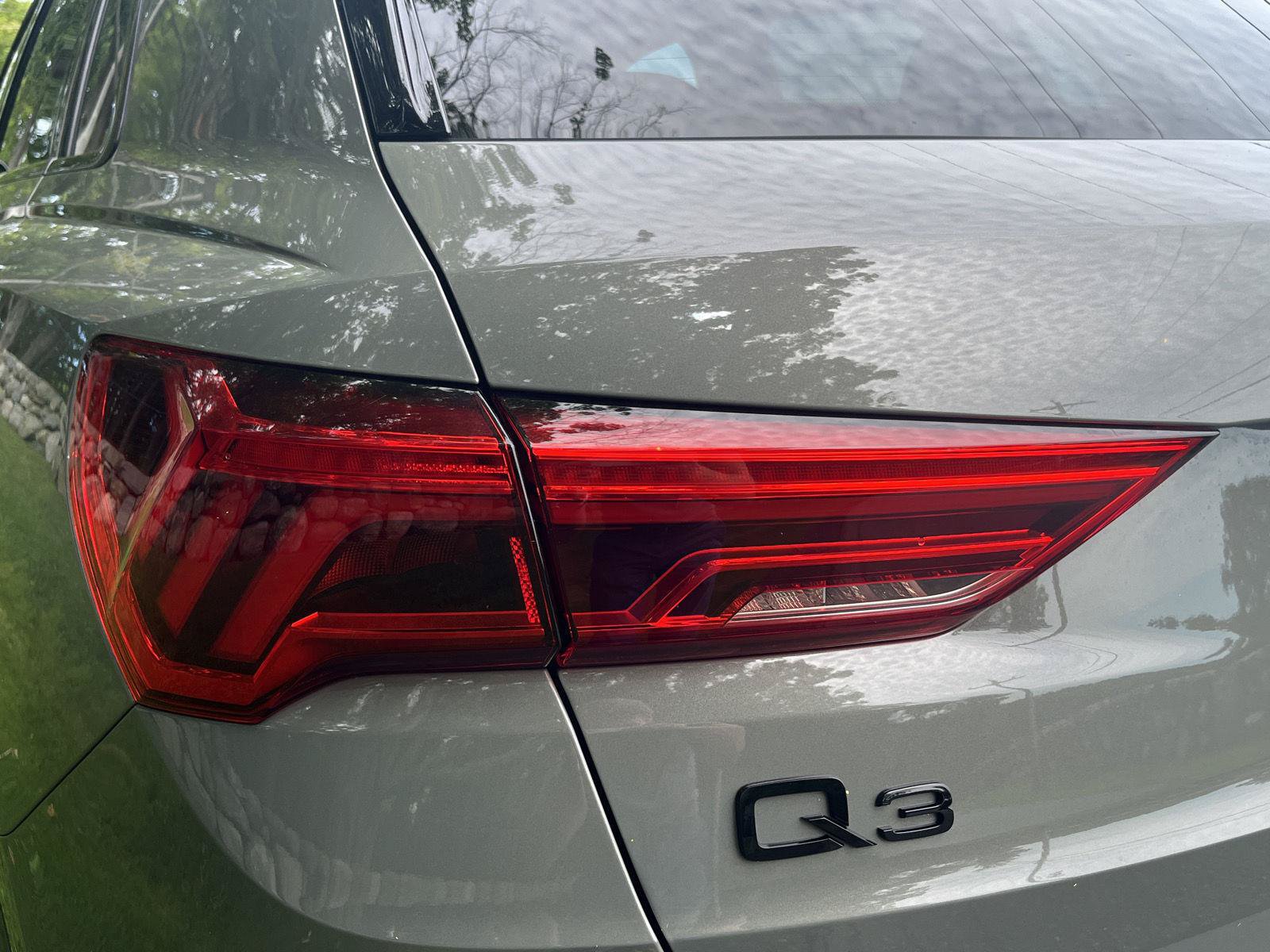 Used 2024 Audi Q3 2.0T Premium AWD/4WD image 27