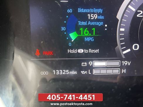 Used 2024 Toyota Tundra Limited AWD/4WD image 8
