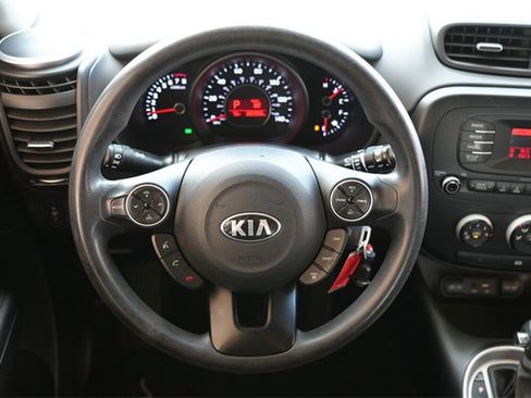 Used 2016 Kia Soul image 10
