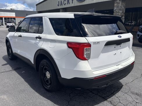 Used 2023 Ford Explorer 4WD Police Interceptor w/ Ultimate Wiring Package image 8