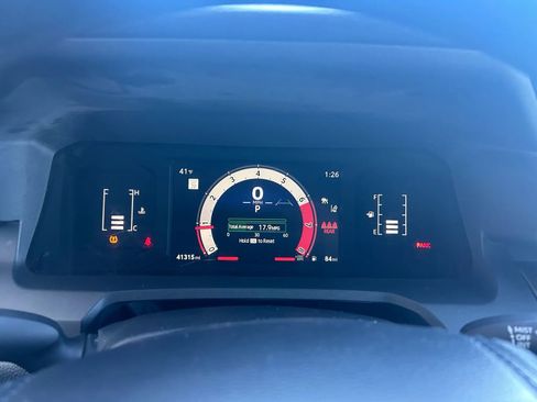 Used 2024 Toyota Tacoma SR5 image 4