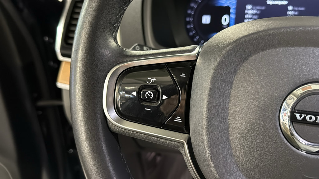 Certified 2024 Volvo XC90 B6 Plus w/ Protection Package Premier AWD/4WD image 12