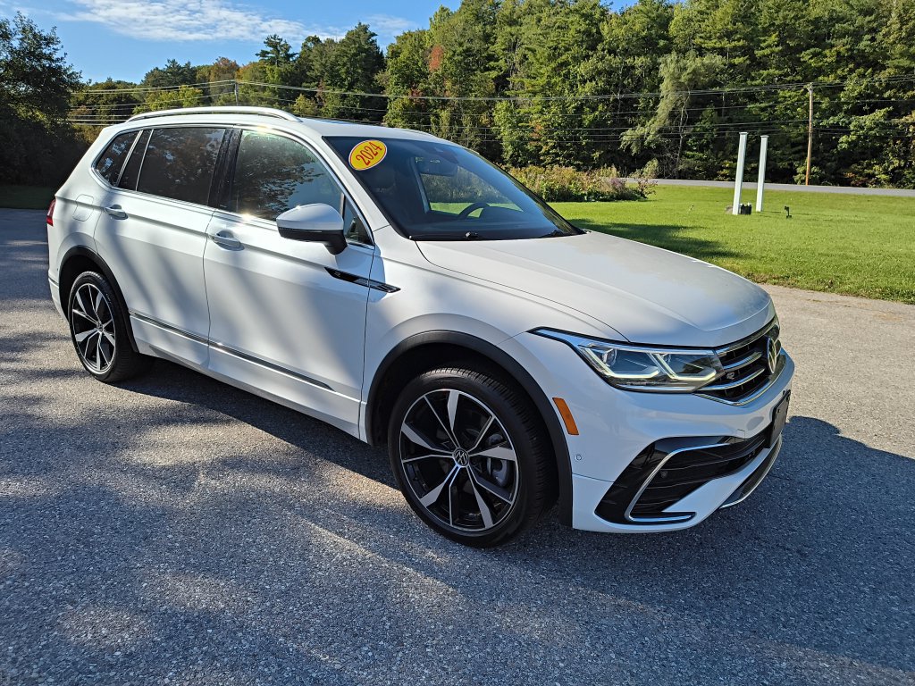 Used 2024 Volkswagen Tiguan SEL R-Line AWD/4WD image 7