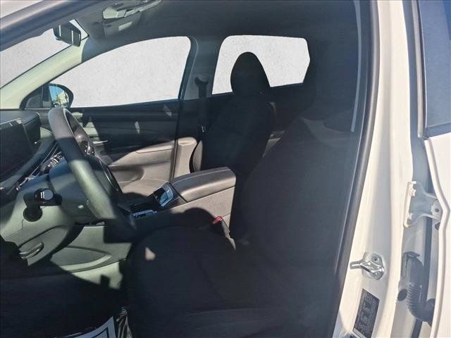 Used 2025 Hyundai Tucson SEL FWD image 16