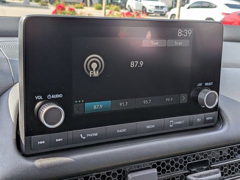 Used 2025 Honda HR-V LX image 22
