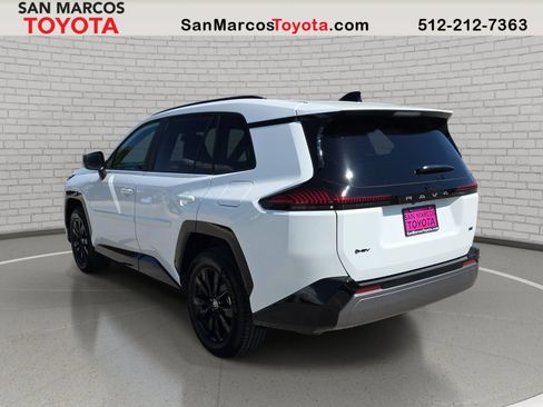 Used 2026 Toyota RAV4 SE FWD image 8