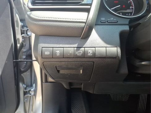 Used 2023 Toyota Camry XLE FWD image 14