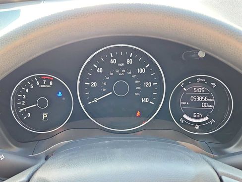 Certified 2021 Honda HR-V LX image 17