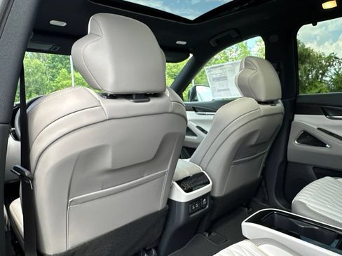 New 2027 INFINITI QX60 Autograph w/ Dark Cargo Package AWD/4WD image 35