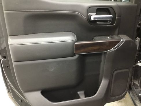 Used 2020 GMC Sierra 1500 SLT w/ SLT Premium Package AWD/4WD image 24