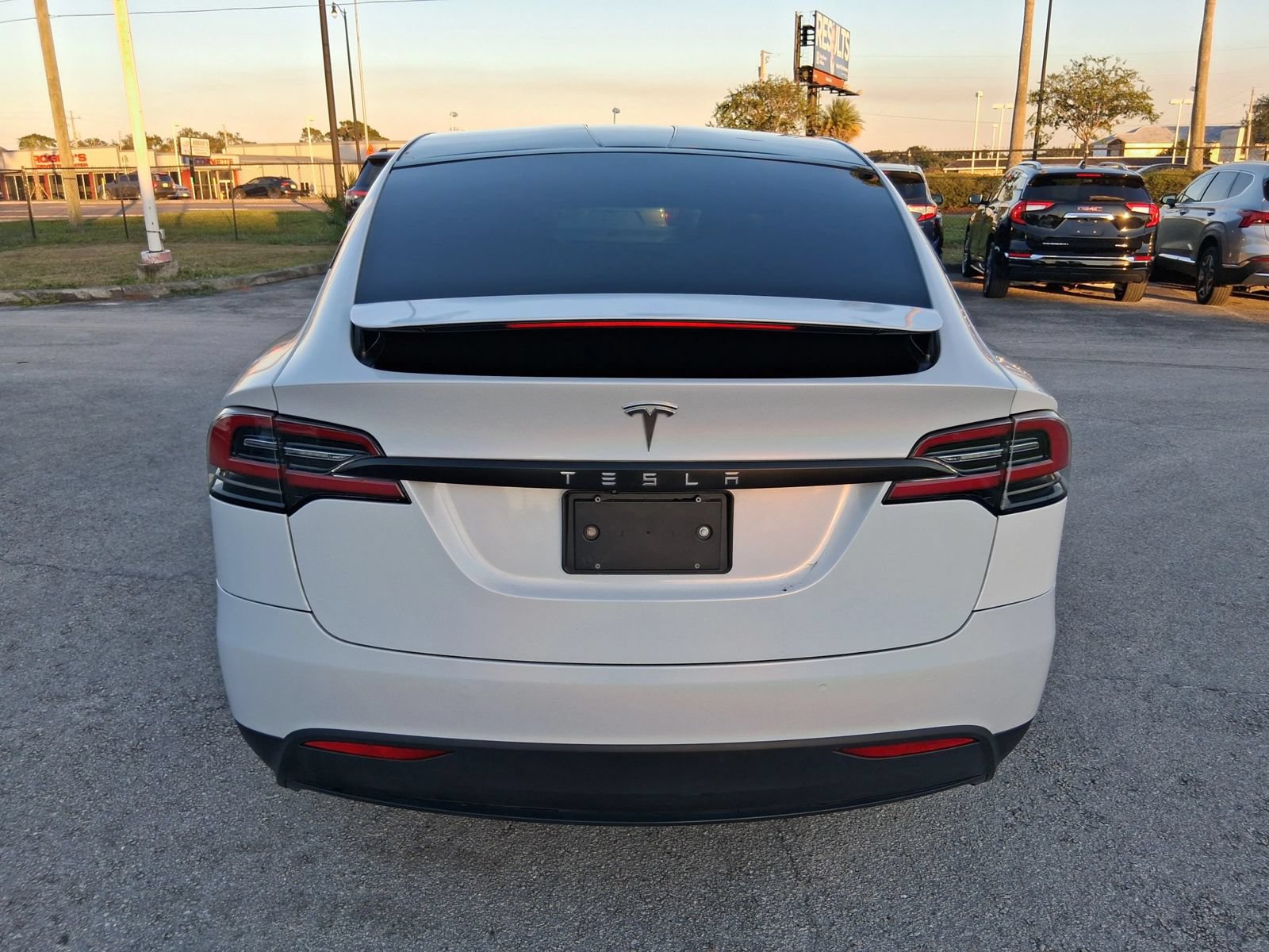 Used 2020 Tesla Model X Long Range AWD/4WD image 5