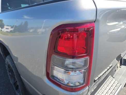 Used 2021 RAM 1500 Big Horn AWD/4WD image 16