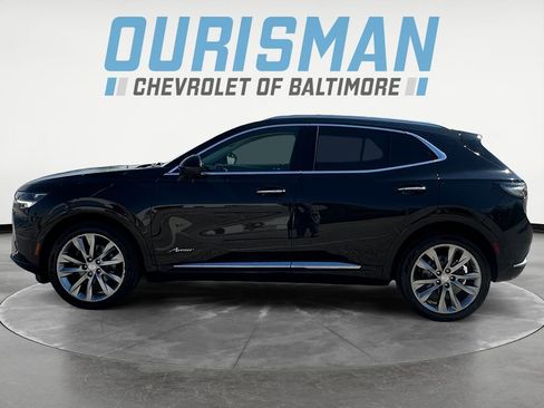 Used 2021 Buick Envision Avenir w/ Technology Package II AWD/4WD image 3