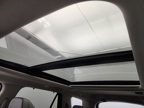 Used 2023 Honda Pilot Elite image 29