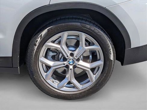 Used 2024 BMW X3 xDrive30i w/ Convenience Package AWD/4WD image 24
