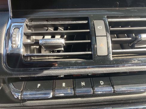 Used 2021 Lincoln Navigator Reserve AWD/4WD image 25