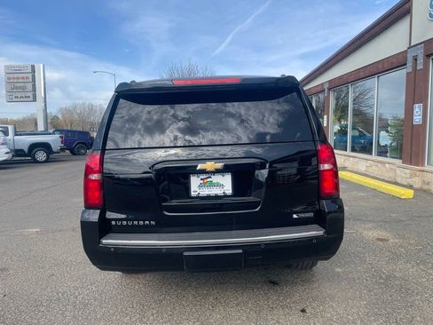 Used 2017 Chevrolet Suburban Premier image 6